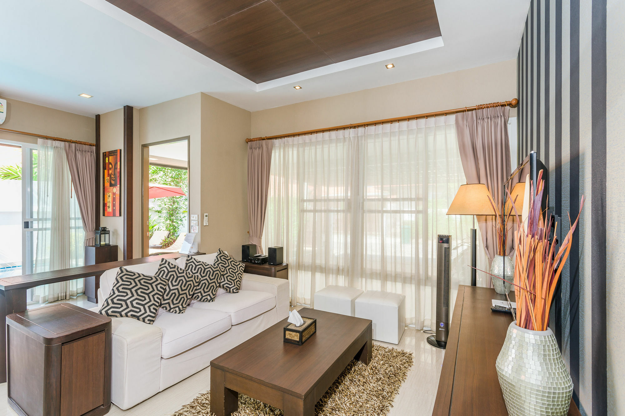 The Pool Jomtien A23 Pattaya